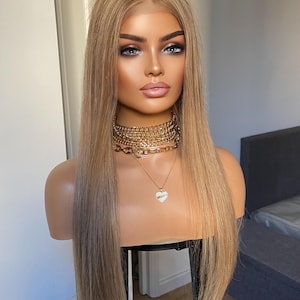 24-Zoll-Dunkelblonde Echthaar-Perücke: 13x6 Schweizer Spitzenfront
