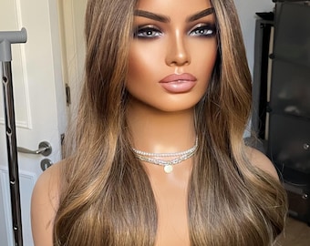 Balayage Bronzy Blonde Synthetic Wig: Long Wavy Hair, Dark Roots