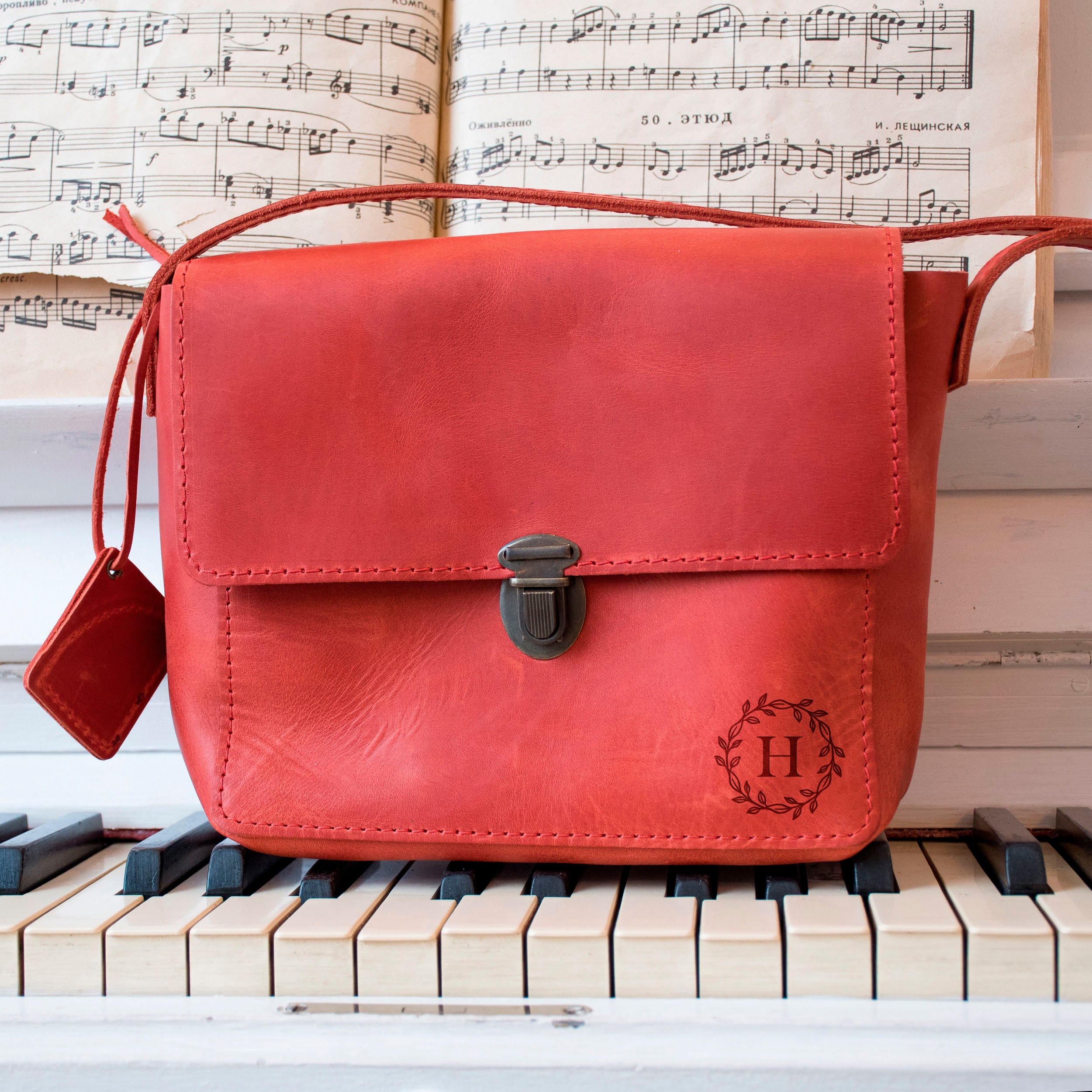 Handcrafted Leather Crossbody Bag for Women