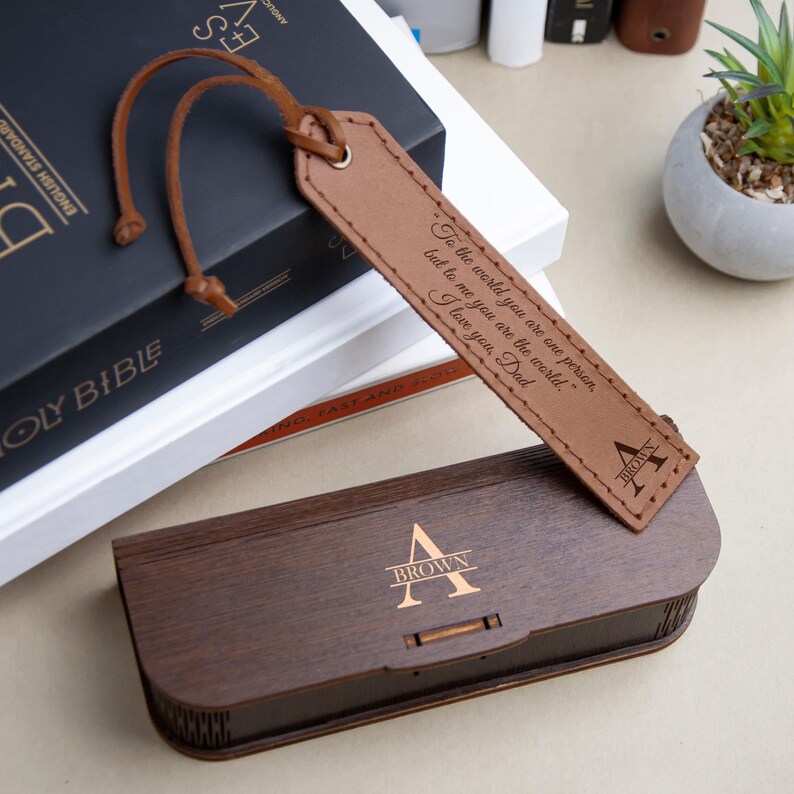 Christmas Gift for Mom or Dad 2024, Custom Leather Bookmark, Unique