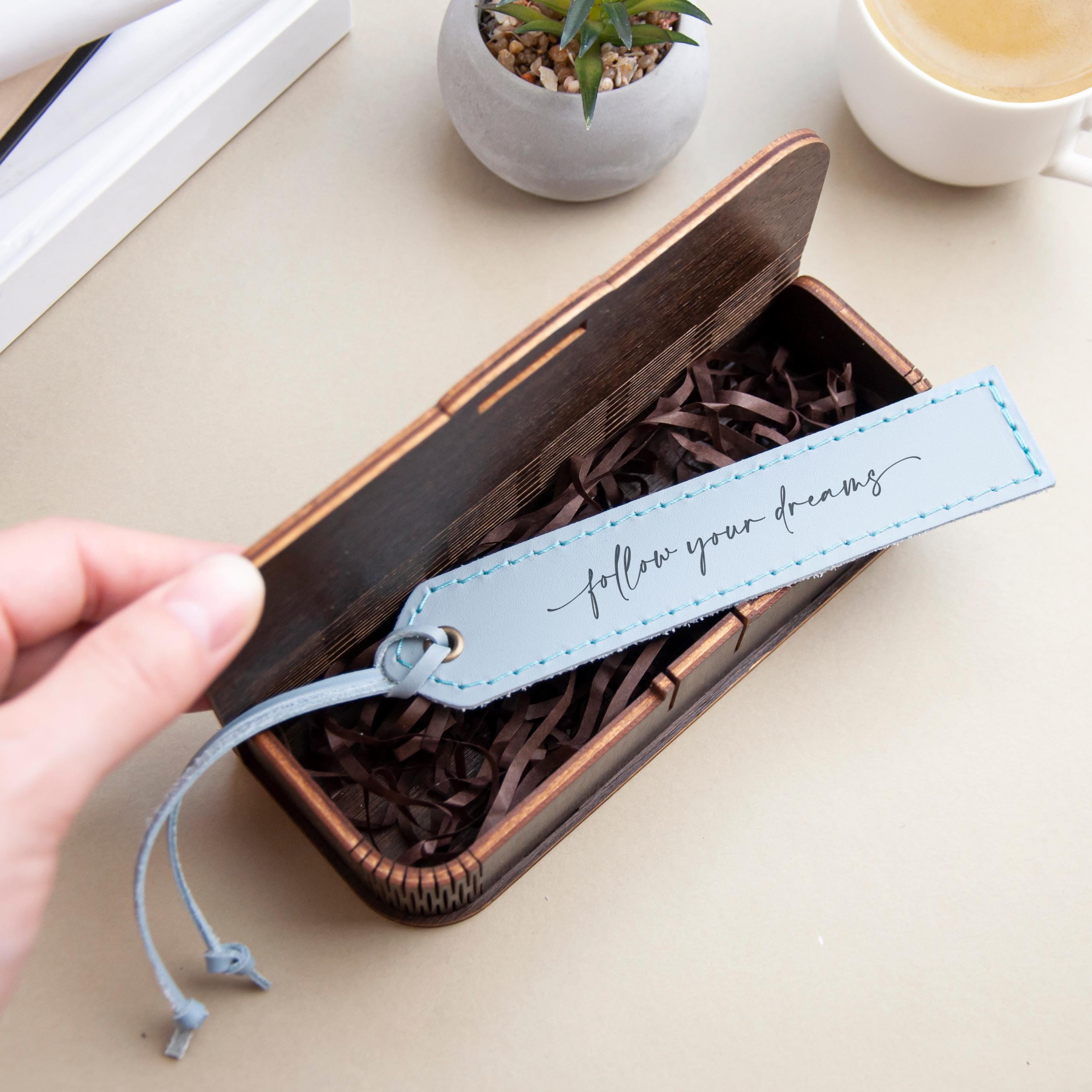 Leather Bible Bookmark Personalized Christian Bookmark Christian Gift for Dad Religious Gifts for Men Bible Verse Bookmark Fathers Dy Gift