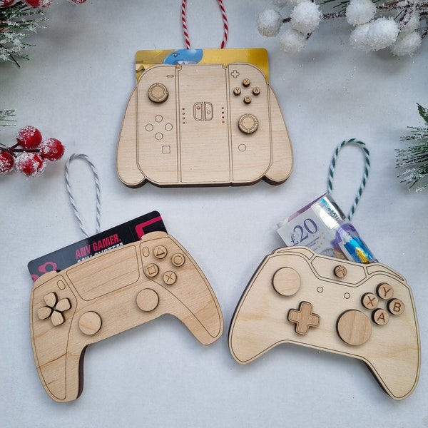 Gamer gift card holder, personalised gamer gift, gaming christmas decoration, wooden gamer gift, gamer decorations, gamer birthday gift