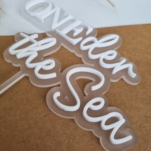 Puede incluir: Juego de tres tazas de cer&aacute;mica con acabado mate moteado. Las tazas son de color crema, marr&oacute;n claro y marr&oacute;n oscuro. Dise&ntilde;o sencillo y minimalista, ideal para caf&eacute; o t&eacute;.