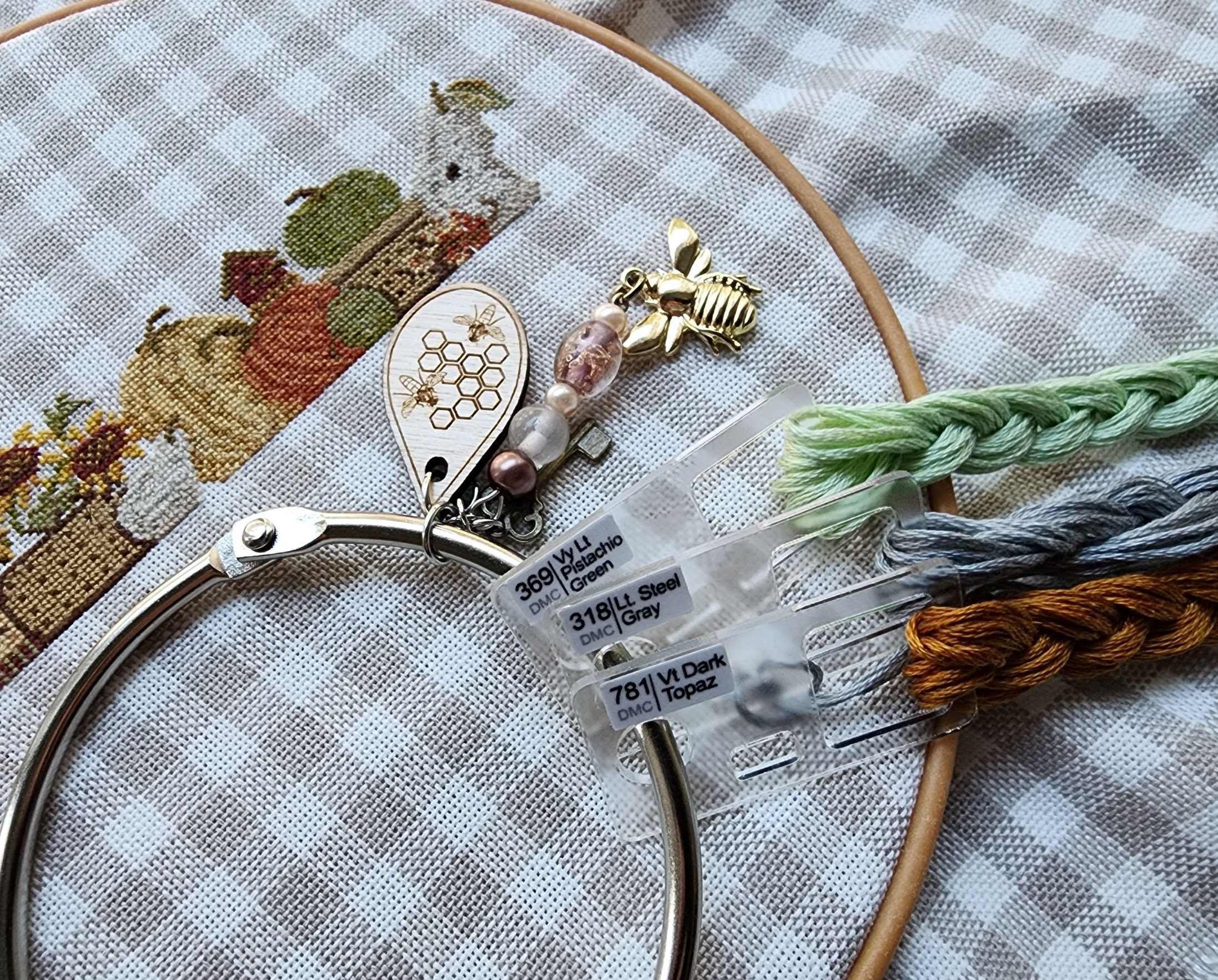 Floss Drop Thread Organizer Mini - Floss Thread Drops - Small - Etsy