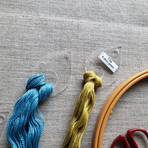 Acrylic Thread Drops - Acrylic  Bobbins - Cross Stitch Thread Bobbins Organizers-Embroidery Yarn Bobbins-Needlepoint yarn bobbins