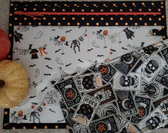 Cross Stitch Project Bag - Project Bag for Cross Stitch - Project bag organizer - Vinyl Front Cross Stitch Organization Bag-halloween