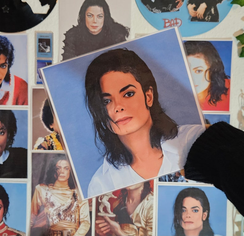 Michael Jackson HQ Portrait Posters. Michael Jackson. Moonwalkers. King of Pop. King of Pop. Dangerous Era