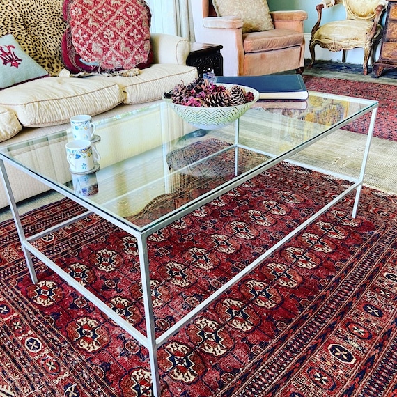 Minimalist glass sale coffee table