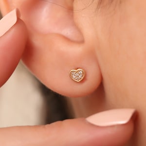 14K Gold Diamond Heart Stud Earrings: Dainty Minimalist Design