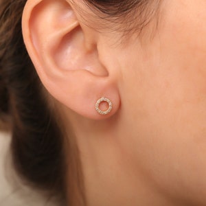 14K Gold Open Circle Earrings – Minimalist Diamond Stud Earrings / Tiny Geometric Circle Earrings for Women / Perfect Gift for Her or Mom