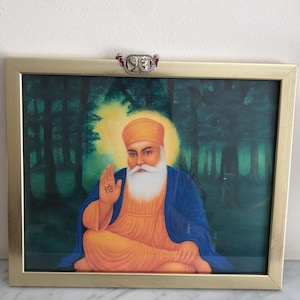 Guru Nanak Framed Wall Art – Sikh Religious Painting Print – Spiritual Home Décor for Prayer Room, Meditation Space & Cultural Gift