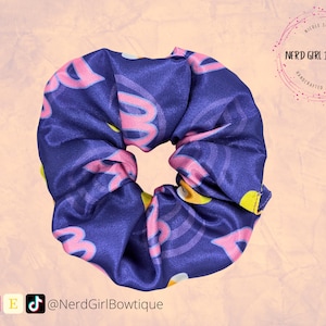 Not so Scary inspired scrunchie for Halloween parties, Disney bounding, cosplay, Halloween made from purple print satin and 1/4 elastic