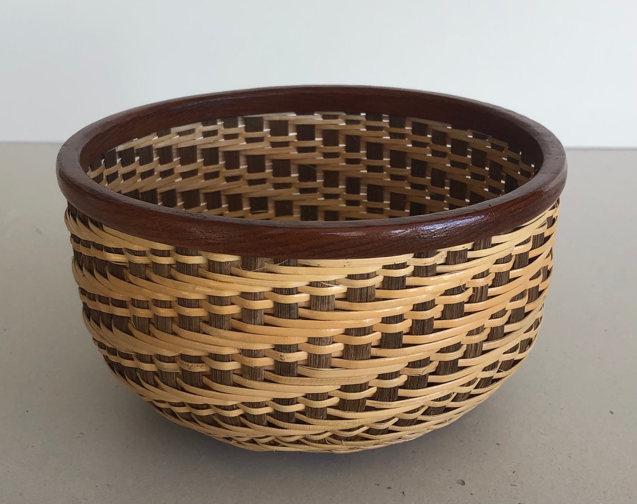 Nantucket Basket Gravy Boat at Martina Engel blog