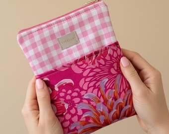 Handmade Pink Vichy Kindle Sleeve with Floral Pocket, 6 Inch E-Reader Case with Zipper