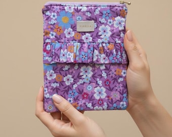 Kindle Sleeve – Lilac Floral with Ruffle