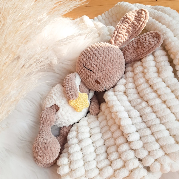 Crocheted cuddly toy crocheted bunny "Autumn"/sweet amigurumi bunny crocheted/personalizable baby gift for a birthday or birth