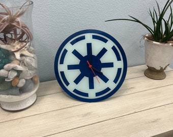 Grand Army of the Republic Glass Clock