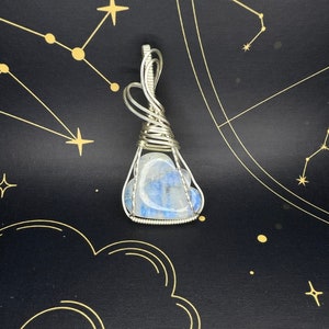 Moonstone Cloud Pendant.