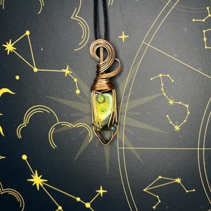 Spectrolite Pendant.