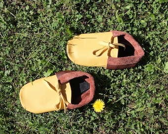 Custom Leather Slippers – Minimalist Barefoot Fit *