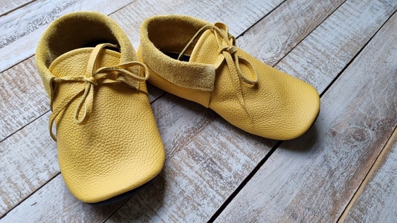 Feel the Ground Barefoot Slippers – Custom Leather Shoes for Indoor & Outdoor Walking *