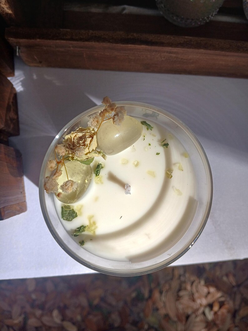 Gemini zodiac candle with lemon quartz crystals and natural honeysuckle oil image 4