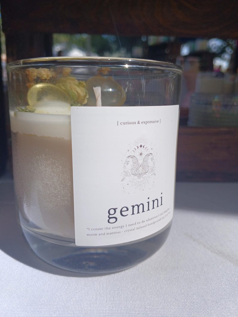 Gemini zodiac candle with lemon quartz crystals and natural honeysuckle oil image 3