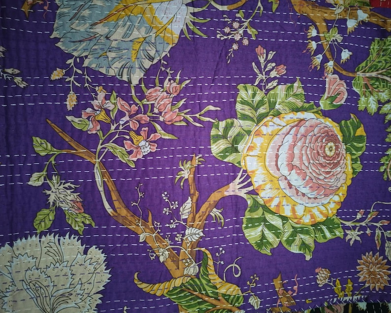Indyjski narzuta na łóżko Kantha, kołdra, komplet pościeli z czystej bawełny w rozmiarze king size z nadrukiem ręcznym, narzuta Kantha Flower Purple