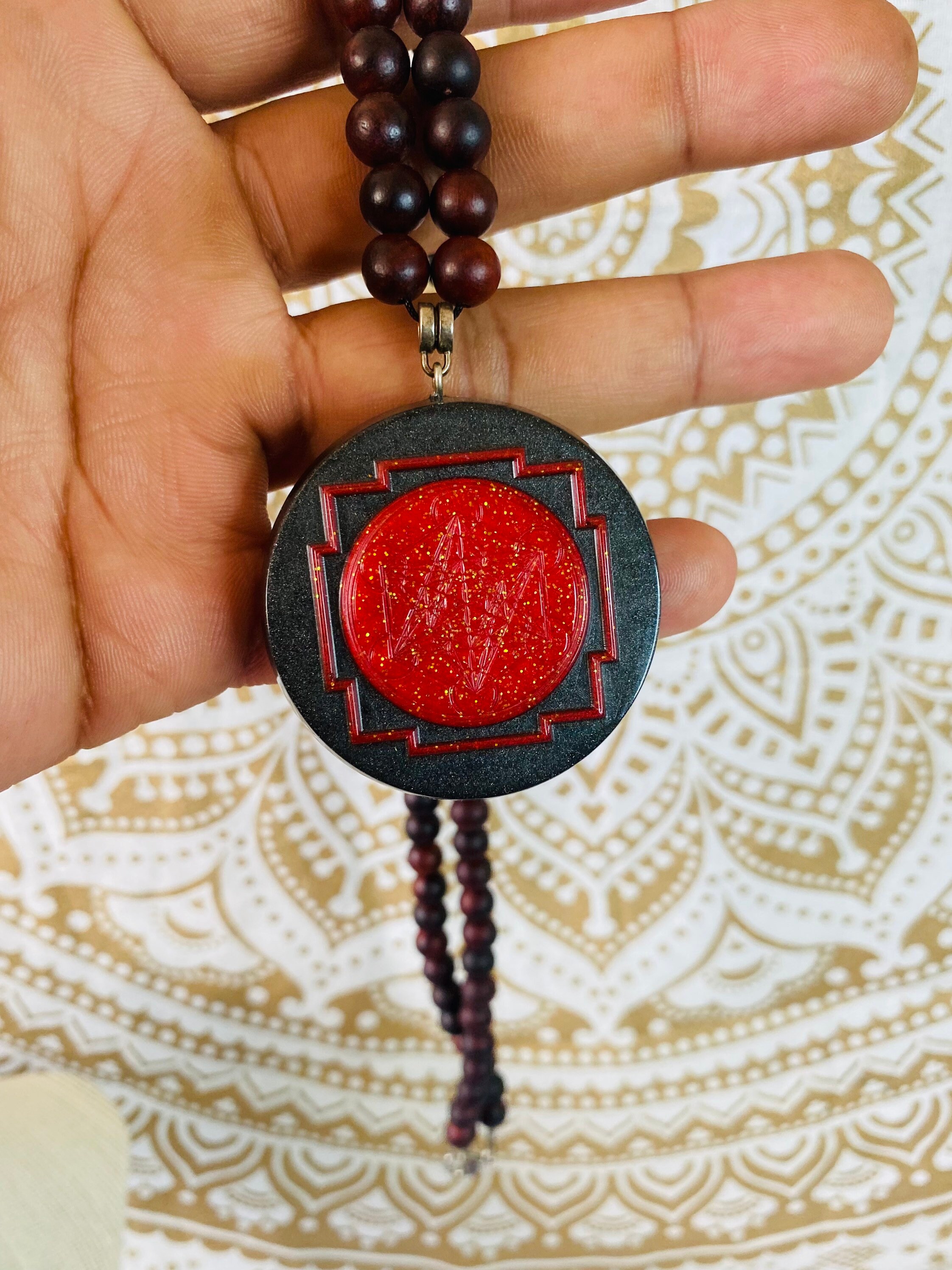 Metatrons cube Orgonite pendant with red Jasper tourmaline Quartz selenite and shungite emf protection 5G protection and meditation orgone