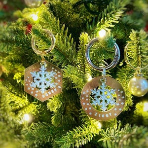 Dog tag, pet ID tag, dog name tag, dog ID tag keyring, brass, personalised, hand stamped, gifts for dog lovers, snowflake, winter, Christmas image 3
