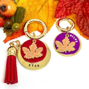 Hundemarke, Haustier Marke-Hundemarke, Haustier Namensmarke, Schlüsselanhänger, Hand gestempelt, Graviert, Personalisiert, Geschenk für Hund, Ahornblatt, Herbst, Kanada