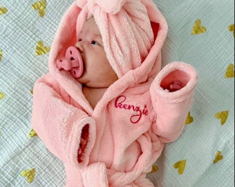 Baby shower gift, Personalized baby robe, personalized baby gift, custom robe, baby shower gift, newborn gift, baby gifts for girls, newborn