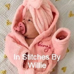 New Baby gift-Custom baby gift, Personalized Baby Robe, New baby girl gift, custom robe, baby shower gift, newborn bathrobe,Unique Baby Gift image 2