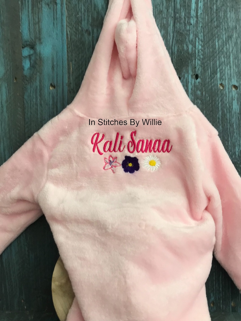 New Baby gift-Custom baby gift, Personalized Baby Robe, New baby girl gift, custom robe, baby shower gift, newborn bathrobe,Unique Baby Gift Frnt&Back w/ design