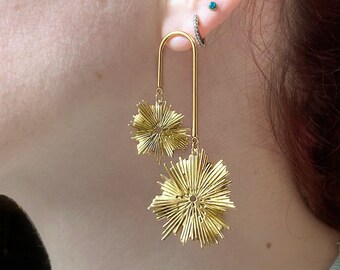 Gold Fireworks Earrings. Statement Sunburst Earrings. Gold Brass Disc Pendant. Kynetic, Mobile, Vintage, Boho, Retro, Art Deco Earrings.