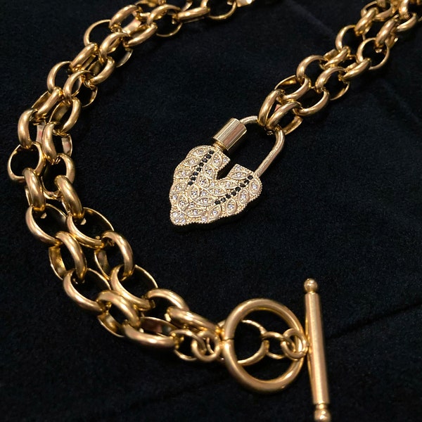 Collier Cadenas Coeur. Collier Fermoir Pendentif Plaqué Or et Zircons. Collier Large Chaine Acier Inoxydable Or. Bijou Cadeaux d' Amour.