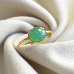 Natural Zambian Emerald Minimalistic Unisex 18k Pure Gold Vermeil Ring | Perfect for Daily Wear Jewelry Dainty Bezel Natural Gemstone Ring