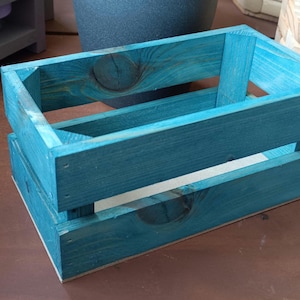 Small wooden crate 215/120/95