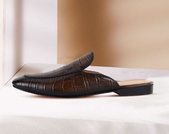 Scarpe Calzature uomo Mocassini e scarpe senza lacci Nuove pantofole a mulo in pelle stampate in puro alligatore fatte a mano per gli uomini 