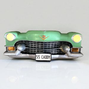 Cadillac Wandskulptur, Antikes Auto-Dekor, Cadillac Wand-Dekor, Cadillac Caddy 55 Wandstatue, Oldtimer-Dekor, Cadillac Vorderseite,