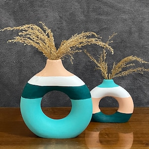 Set of 2 Circular Hollow Ceramic Vase, Donut Modern Vase, Donut Vase Home Decor, Nordic Decor, Ring Vase, Housewarming Gift, Boho Decor