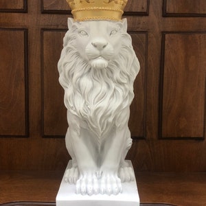 Lion King Statue , Lion King Sculpture , Crown Lion Sculpture, Lion Sculpture, Lion Statue, Large Animal Sculpture Statue, Home Decor