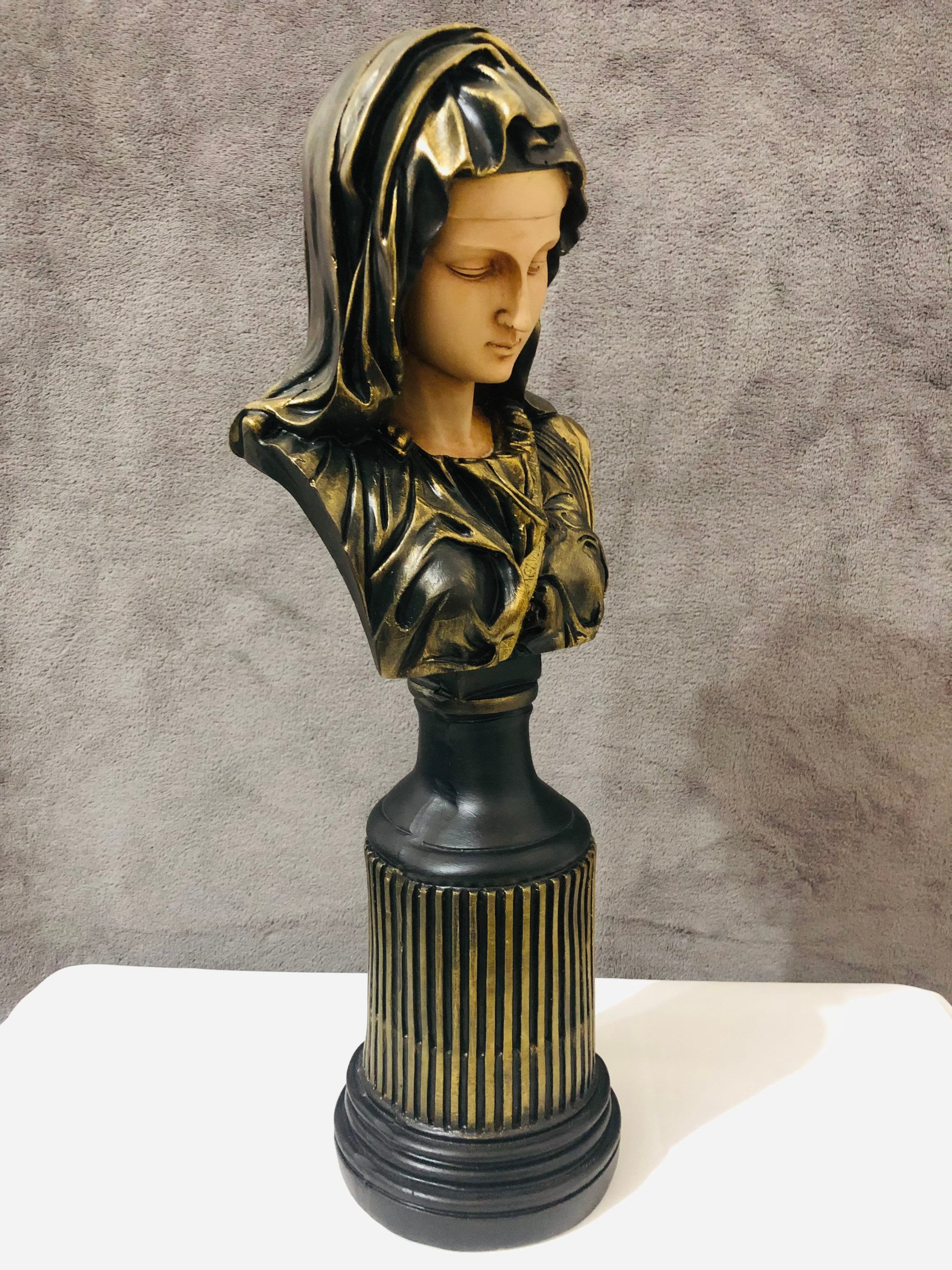 Adrienne De La Fayette Bust Statue, Sculpture, Queen Of France, French Baroque Style, Female Home Decor, Handpainte