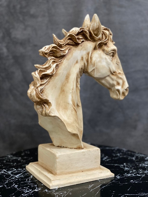 【REALHORSE】馬 壁掛けオブジェ Horse Head Statue Ⅱ Large Horse Statue, Horse Sculpture, Horse Statue, Horse Home