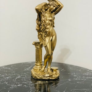 Aphrodite-beeldhouwwerk, standbeeld van Aphrodite, godin Aphrodite, groot vrouwelijk standbeeld, Grieks standbeeld, housewarmingcadeau, gouden standbeeld van Aphrodite