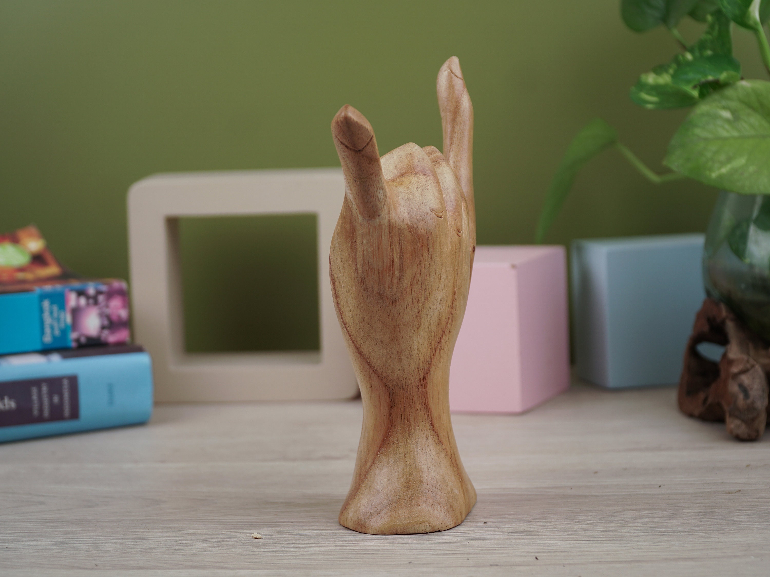 The Shaka Sign, Hang Lose 7.8