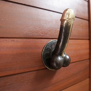 Tirador de puerta de pene de latón, pene de bronce, puerta de pene, figura de pene, decoración de pene, tirador de puerta, manija de puerta, manija de pene, regalo divertido