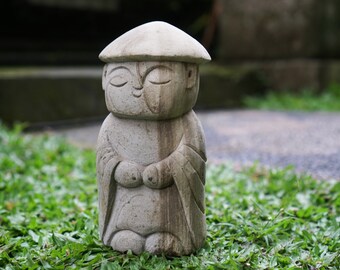 Escultura de Jizo de 20 cm, estatua de Jizo, piedra Jizo, arenisca, guardián Jizo, hecha a mano, tallada a mano, decoración de jardín, exterior, regalos