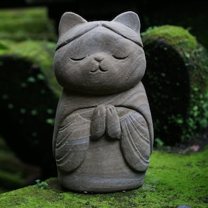 Cat Meditate 7.8inch / 20 Cm, Jizo Statue, Cat Jizo, Cat Lover, Housewarming, Ornament, Handmade, Hand Carved, Garden Decor, Outdoor, Gifts image 3