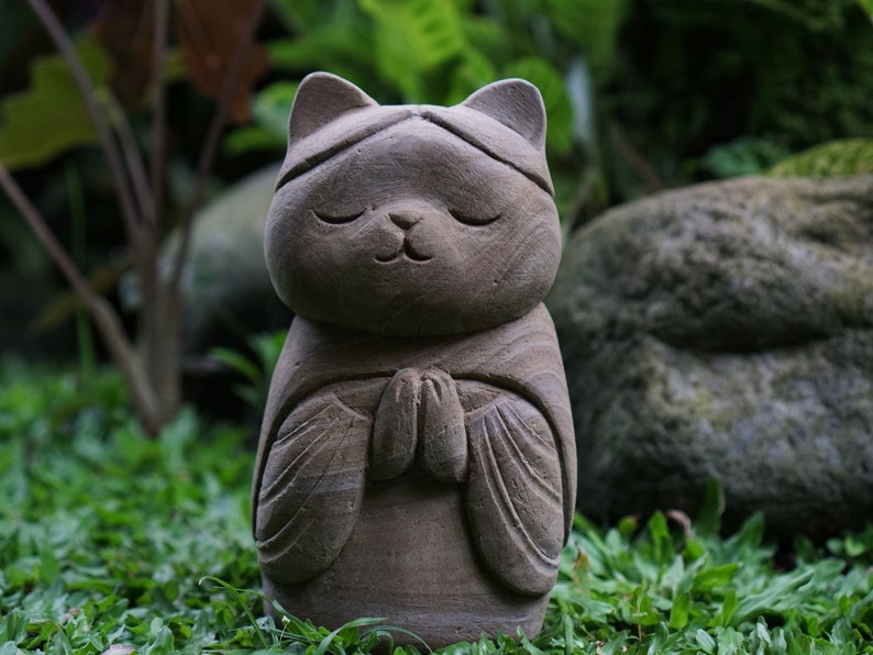 Cat Meditate 7.8inch / 20 Cm, Jizo Statue, Cat Jizo, Cat Lover, Housewarming, Ornament, Handmade, Hand Carved, Garden Decor, Outdoor, Gifts image 6